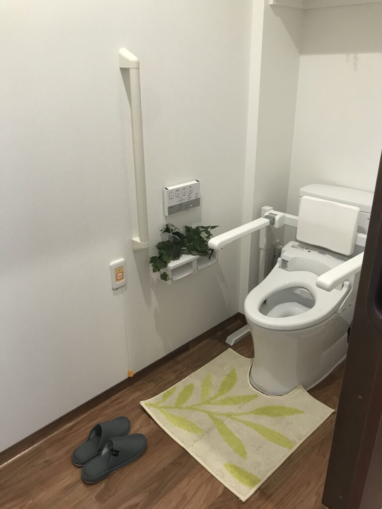 アシステッドリビング土気居室設備トイレ